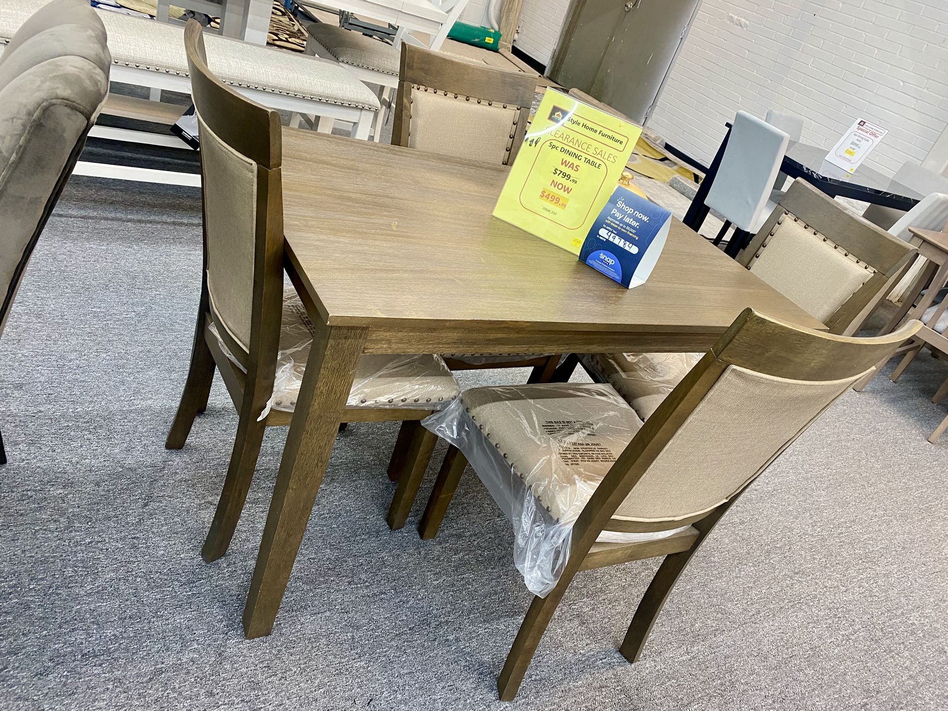 5pc Dinning Table Set $499