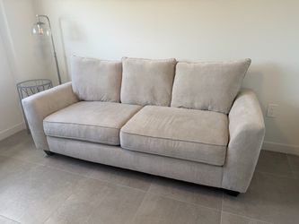Beige Queen Sleeper Sofa – Sandia Heights by Rooms To Go