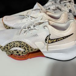 Women Nike Size 9.5 Used One Time 