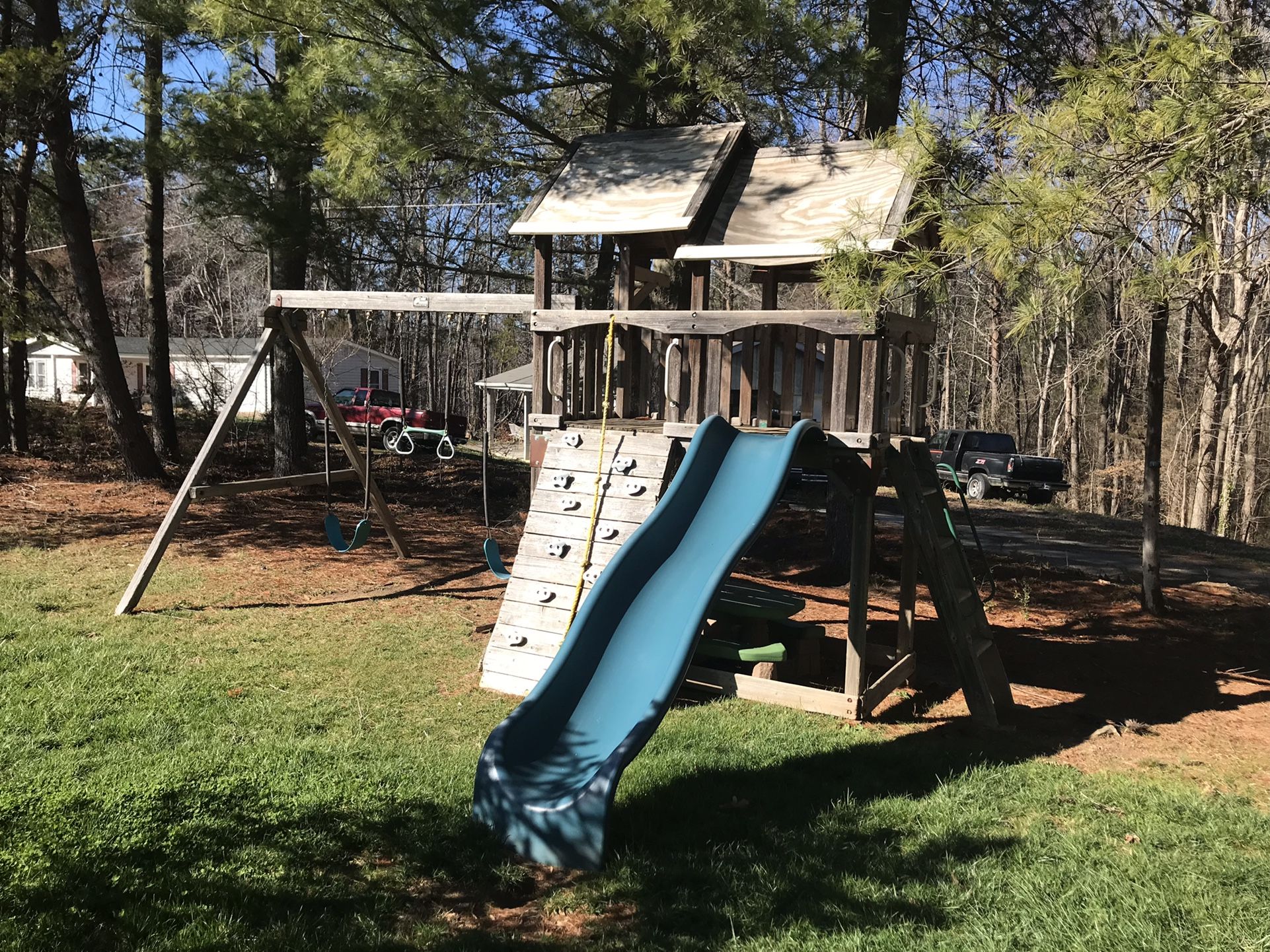 Cedar Summit Premium Play Systems Swing Set And Slide
