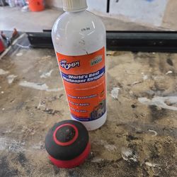 Wallpaper remover and tool