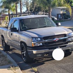 04 Silverado Extended cab.
V8-4.8 Engine 