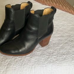 Madewell Rosie Ankle Boots in Leather, No Zipper - Size 7.5