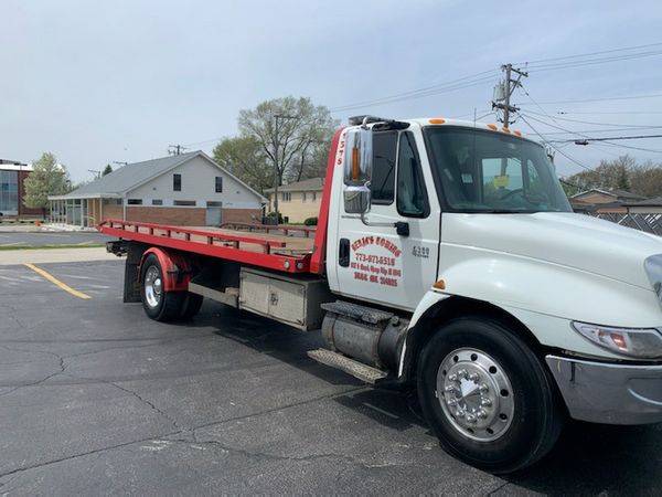 Tow truck for Sale in Chicago, IL - OfferUp