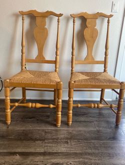 Wicker chairs in great condition