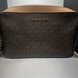 Michael Kors Purse New With Tag