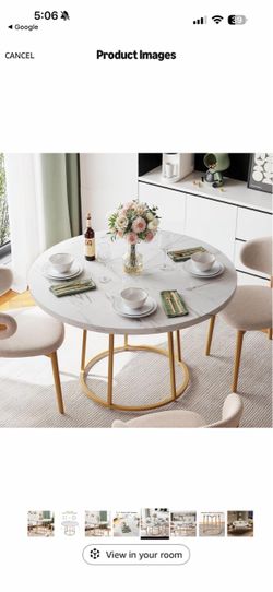 Round dining table