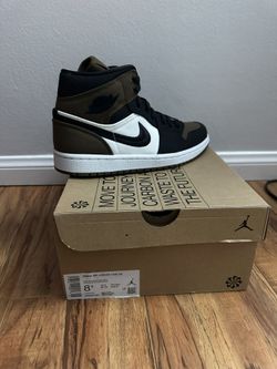 Jordan 1 Mid Olive Green Toe - 8.5W