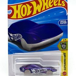 Hot Wheels 1:64 Scale Diecast Model Car - Coupe Clip 