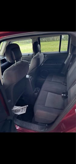 Seats for jeep patriot 2012
