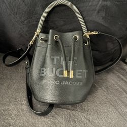Marc Jacobs - The Leather Bucket Bag