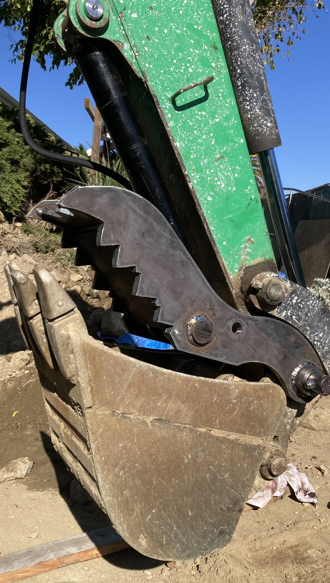 Mini Excavator Thumb /Grapple
