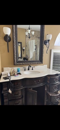 Bathroom Vanity With Faucet 