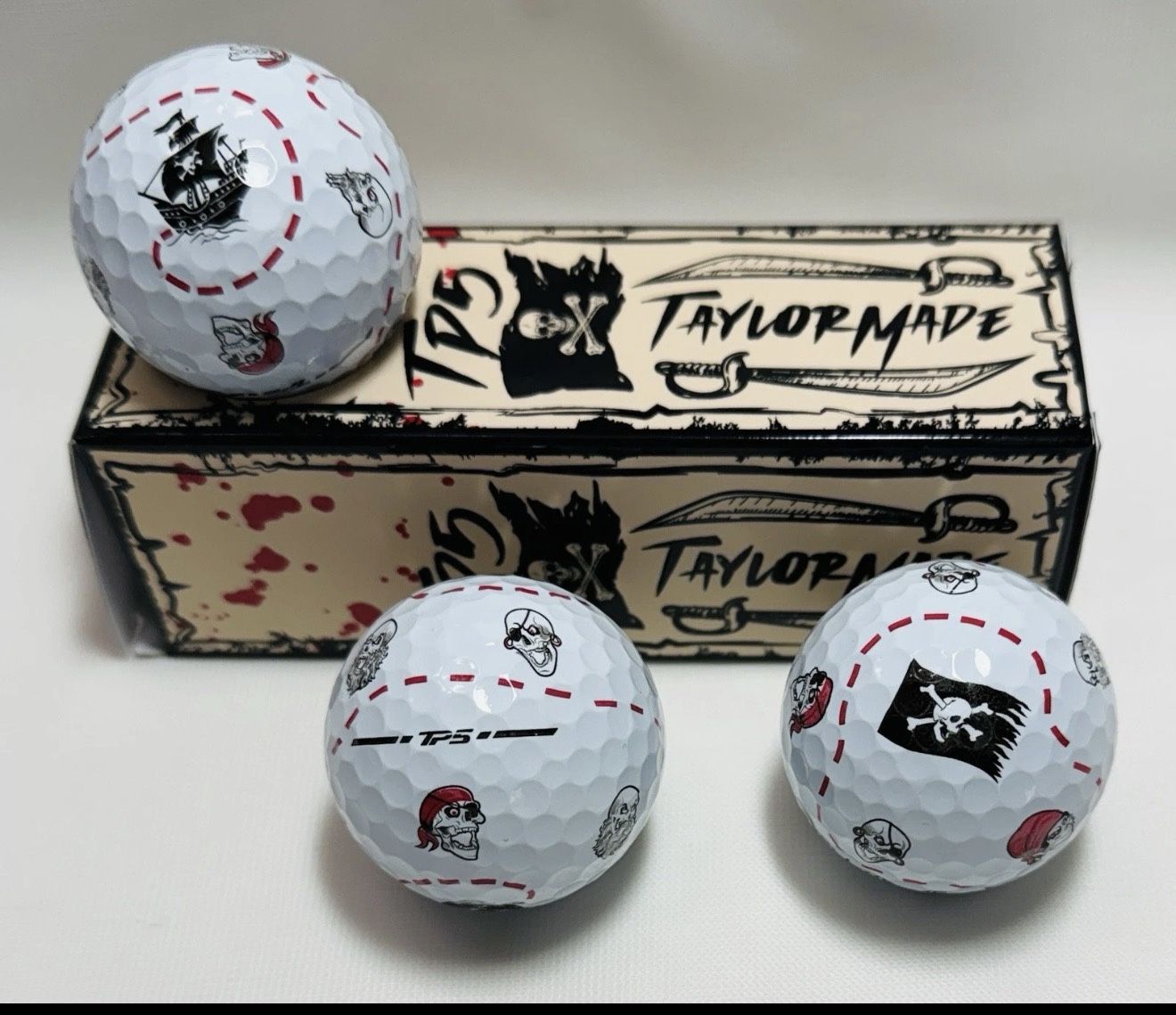 BRAND NEW LIMITED EDITION 2025 TAYLORMADE TP5 pix Pirates - Dozen Treasure Golf Balls