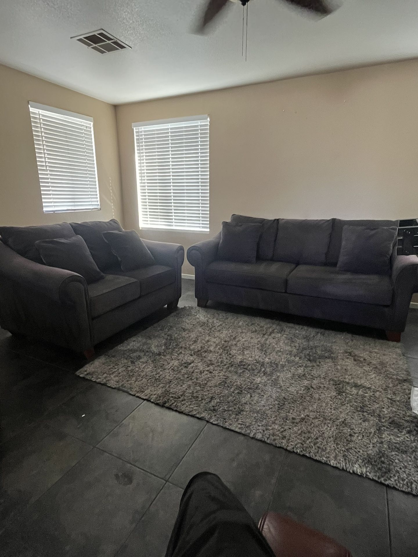 Sofa Set For Sell