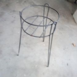 Plant Stand 