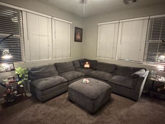 Gray Sectional Sofa with Ottoman