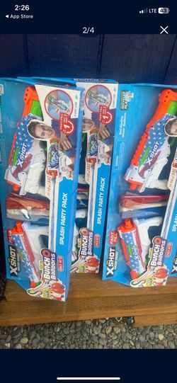 Water gun PAIR and water balloons