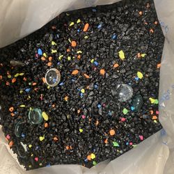 Aquarium Gravel & Plants