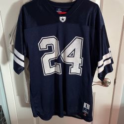 Dallas Cowboys NFL Jersey Size Large 