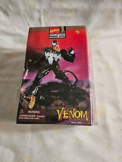 Marvel Comics Model Kits Level 1 "Venom" 1990's Toy Biz Figure Sealed In Plastic New