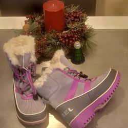 🎁🎄🎅  NEW Rare Girls Tivoli II Flurry Sorel Snow Chariot Purple Boots 1 Youth