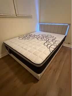 Queen size mattress pillow top 12”    new mattress in a plastic sealed     We offer same day delivery
