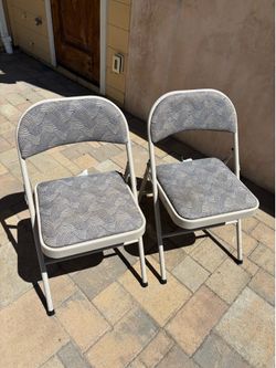 Upholstery folding chairs