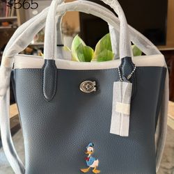 Coach Disney Donald Duck 