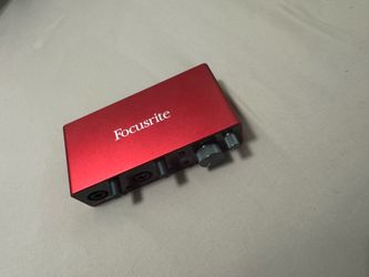 Focusrite Scarlett 2i2