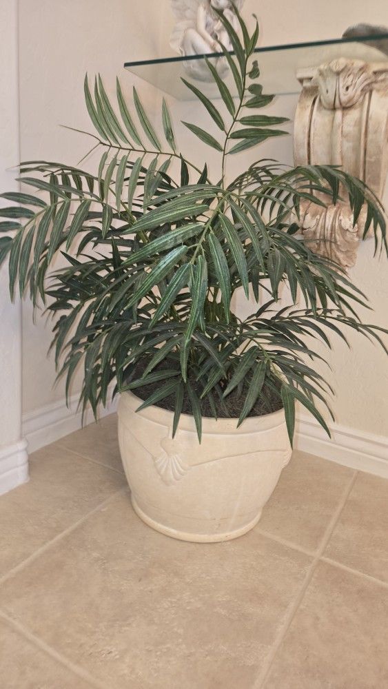 Decorative planter and artifical plant