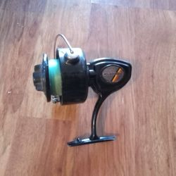Penguin SX205 Fishing Reel