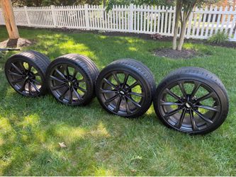 CT-4 Blackwing OEM wheels and tires