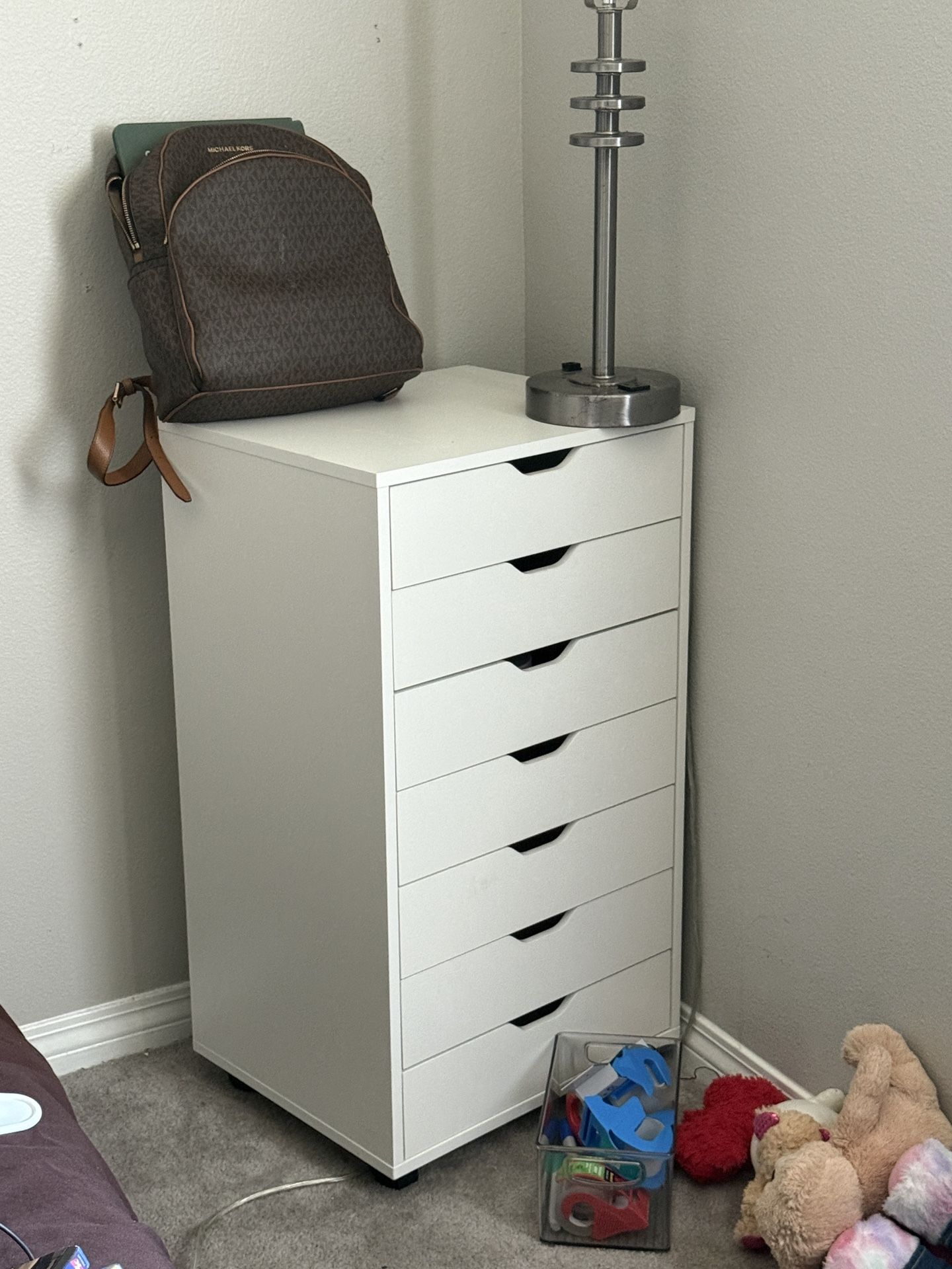 7-Drawer Chest, Wood Storage Dresser with Wheels