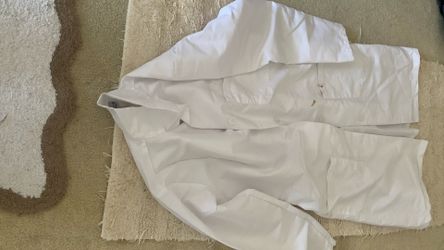 Clean One size Used White Lab Coat
