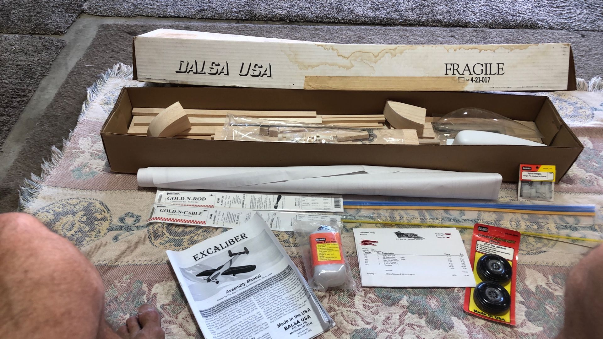 Balsa Wood Model Airplane Ki With Accessories 