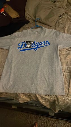 Men’s XL Shaka Dodgers and Raiders shirt