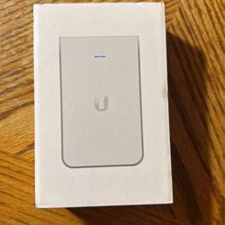 In-wall HD ACCESS POINT