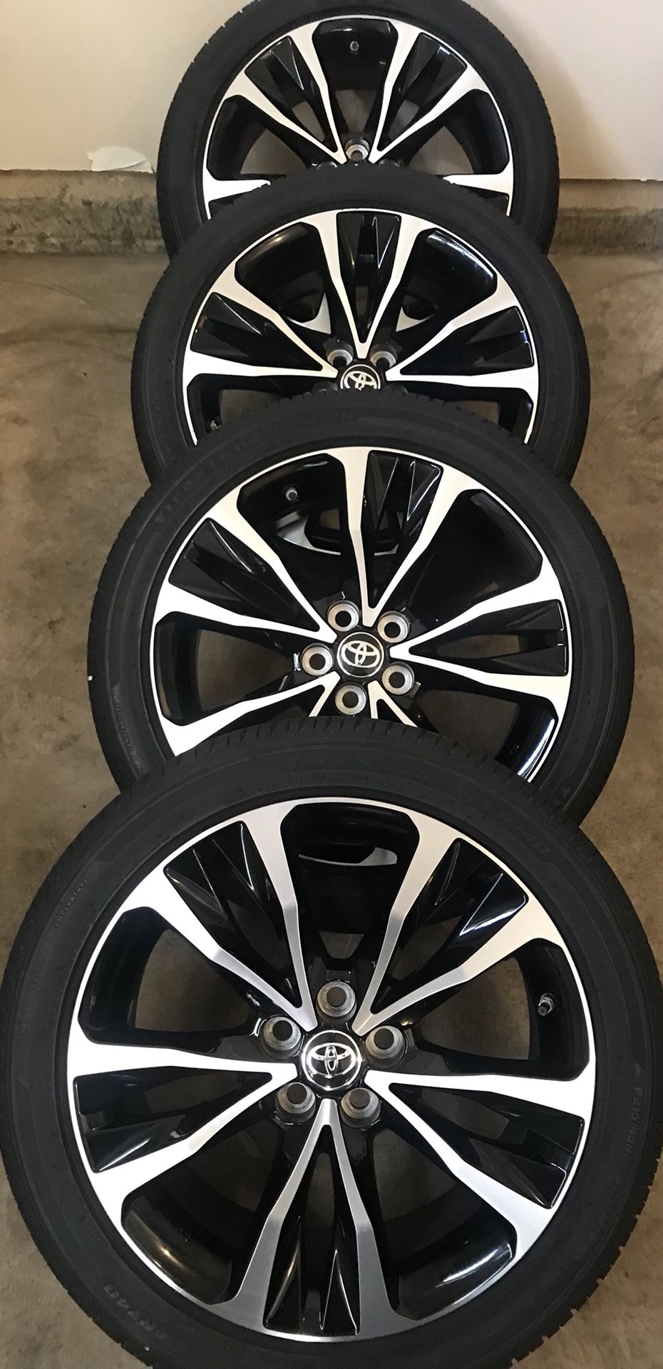 17” Toyota OEM rims and tires