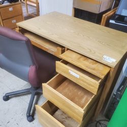 OFFICE/STUDENT DESK WITH 3 DRAWERS (HOME10)