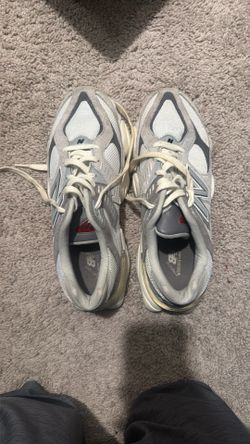 New balances 9060. Size 10