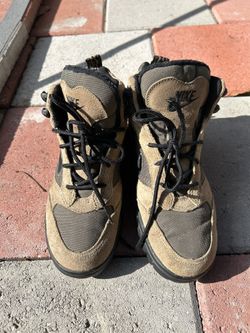 Súper Retro Nike Hiking Boots