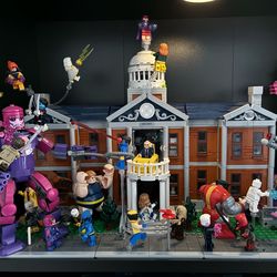 X-Mansion with mini figs