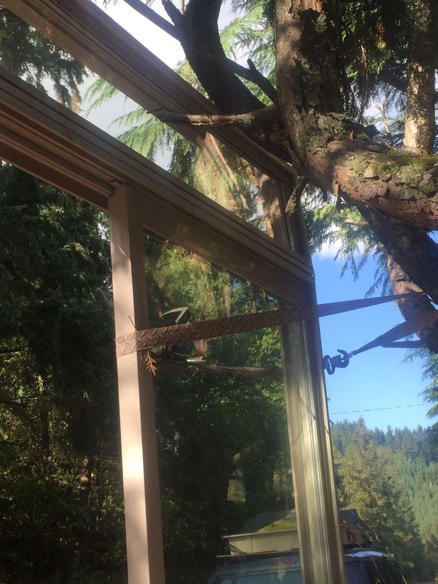 ***BEAUTIFUL , VINYL, SLIDING GLASS DOORSTEP!!!***