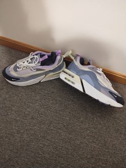 Nike Women's Air Max 11