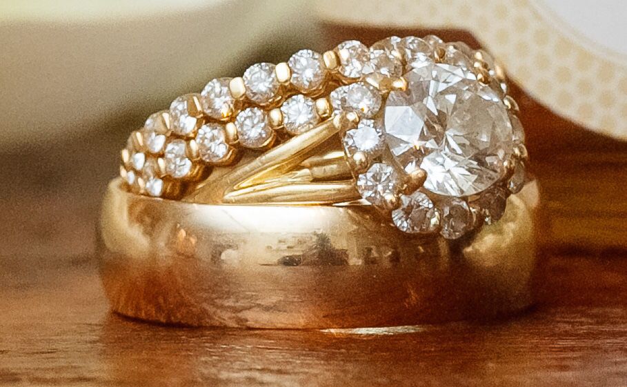 Ladies 18 k yellow gold 1.3 carat diamond ring and two matching 18 karat yellow gold veragio matching diamond bands