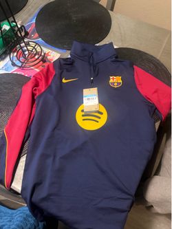 Barcelona quarter zip