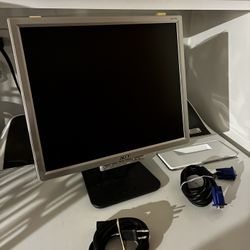 Acer 17” Monitor AL 1716, Nice Second Monitor!