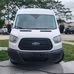 2017 Ford Transit Cargo