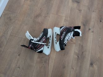 CCM Ice Hockey Skates